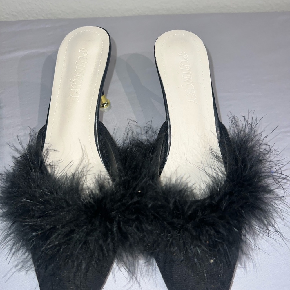 Elegant Black Fur-Trimmed Women's Mules
